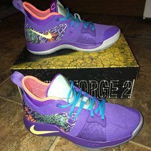 Men’s Nike PG 2 MM